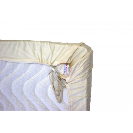 Un drap et demi (intermédiaire) + 2 taies d'oreiller spéciales Magyc pour campeurs